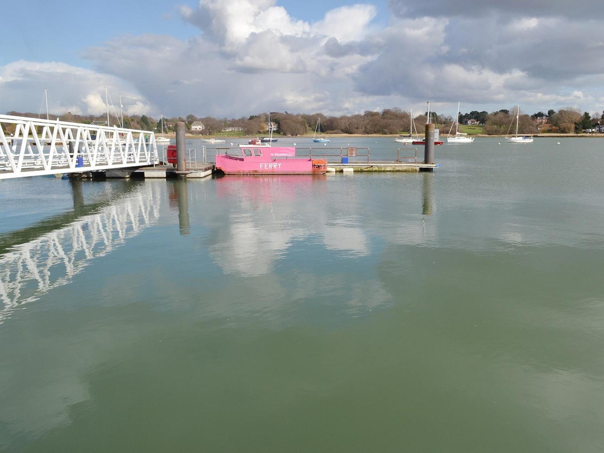 Irenic Lodge Netley Marsh Dış mekan fotoğraf